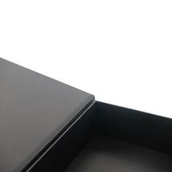 Contenitore di regalo d'imballaggio dell'abito del cartone di rettangolo del contenitore di indumento magnetico