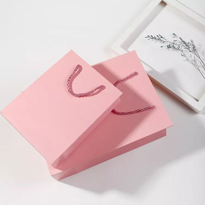 Borsa della carta kraft della borsa/maniglia riciclabile del cordone borsa del regalo