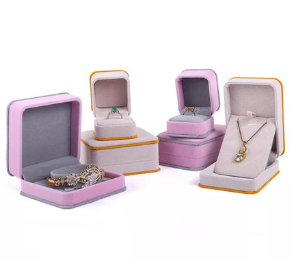Contenitore di gioielli del velluto dell'OEM Ring Necklace Packaging Box Pink ISO9001