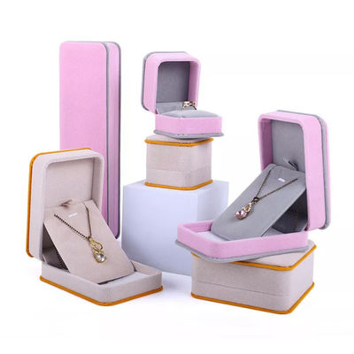 Contenitore di gioielli del velluto dell'OEM Ring Necklace Packaging Box Pink ISO9001