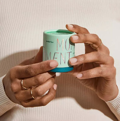 Coperchio d'imballaggio del cilindro riciclabile del cartone di 100% e struttura bassa