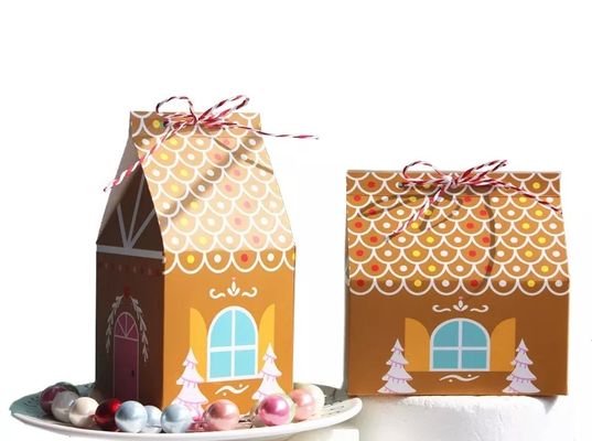 La Camera modella i contenitori di regalo di Natale per il cartone eliminabile di Candy